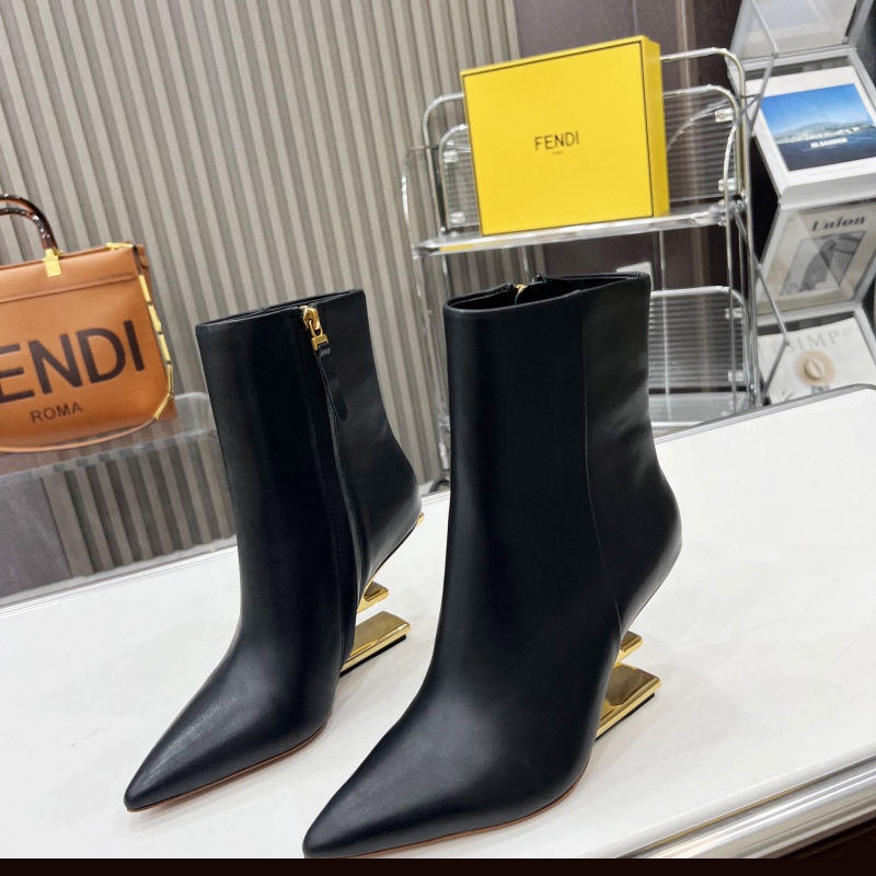 F**di boots